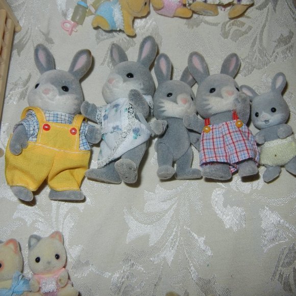 Calico Critters Doll Collection Sylvanian Families Rare Large family lots - Picture 3 of 16
